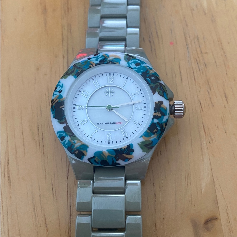 Isaac Mizrahi Green Ceramic Floral MOP Watch NWOT water resistant